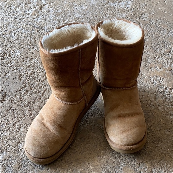 UGG Shoes - Uggs